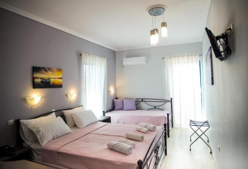 Triple Room Sea View, Galazio Limani   Rooms To Let