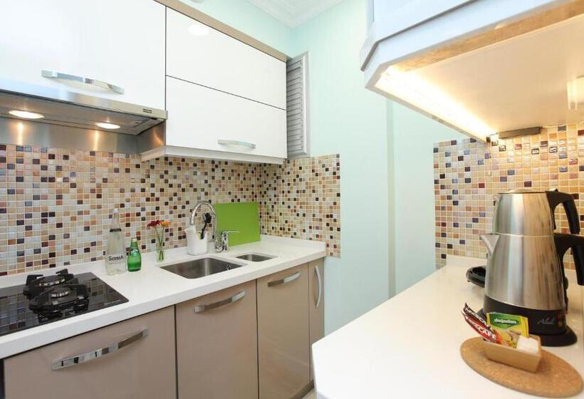 سوییت, Lir Residence Suites Long Stay