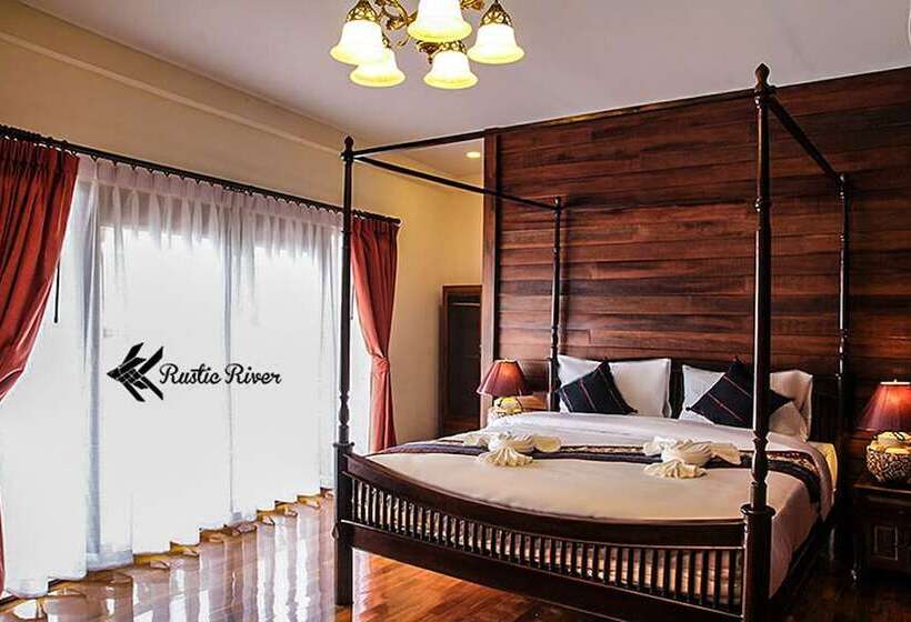 Номер Deluxe, Rustic River Boutique