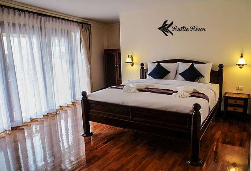 غرفة ديلوكس, Rustic River Boutique