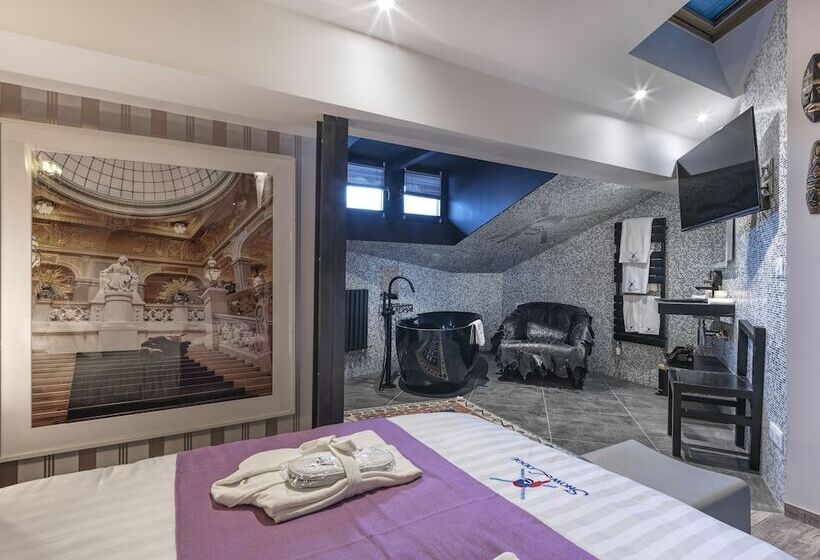 Номер Стандарт, Snow Lodge Hotel Courchevel 1850