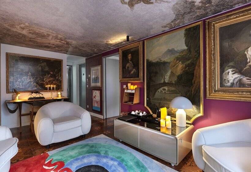 סוויטה, Snow Lodge Hotel Courchevel 1850