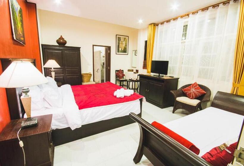 스탠다드 트리플 룸, The Journey House Lifestyle Boutique