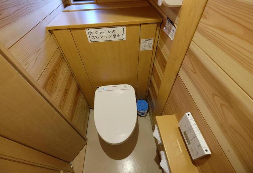 Номер Стандарт Совместная Ванная, Tsuyukusa