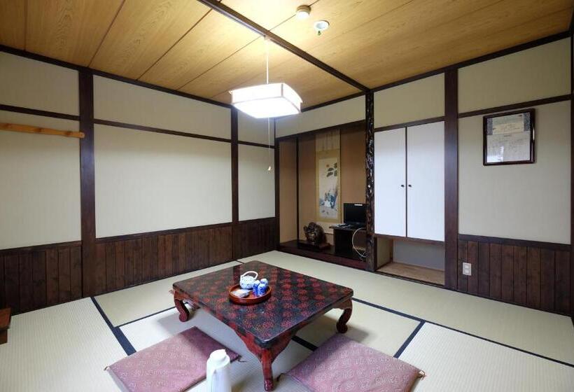 Номер Стандартный с Видом, Tsuyukusa