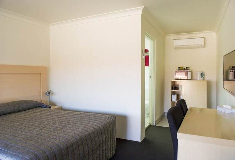 エクゼクティブルーム, Cherry Blossom Motor Inn