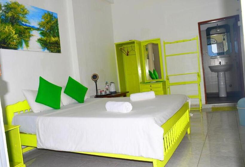 Номер Стандарт Вид на Море, Rampart View Guesthouse