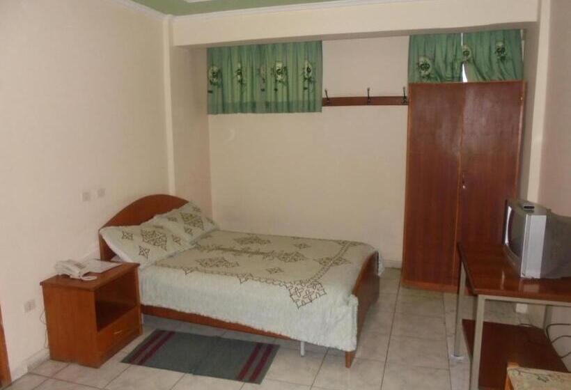 اتاق استاندارد یک نفره, Weygoss Guest House
