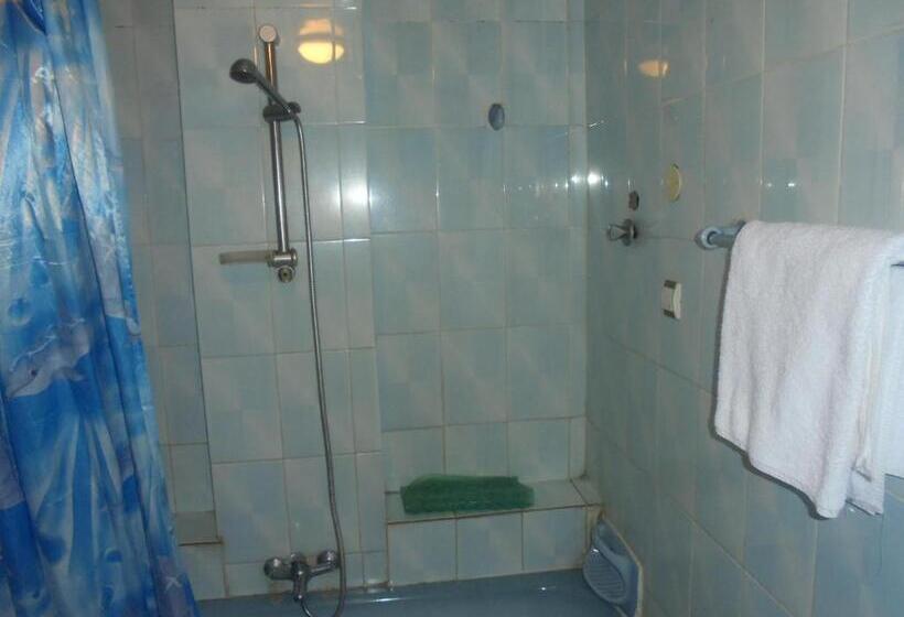 اتاق لوکس, Weygoss Guest House