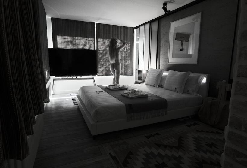 סוויטה, Snow Lodge Hotel Courchevel 1850