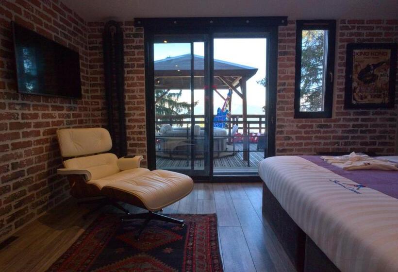 جناح, Snow Lodge Hotel Courchevel 1850