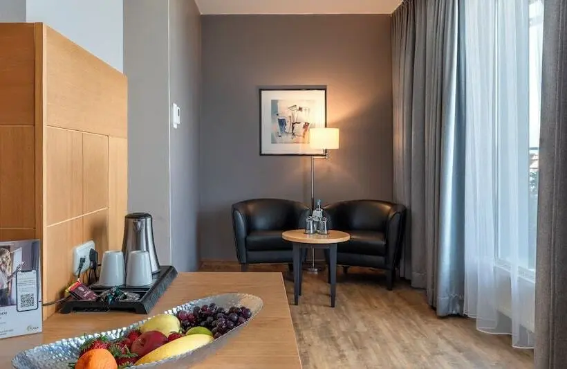 Premium-huone, Plaza Premium Köln