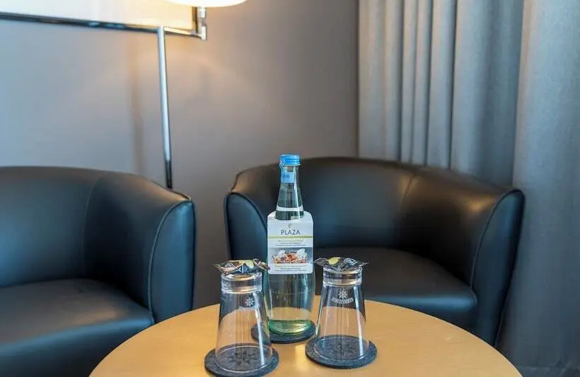 Premium-huone, Plaza Premium Köln