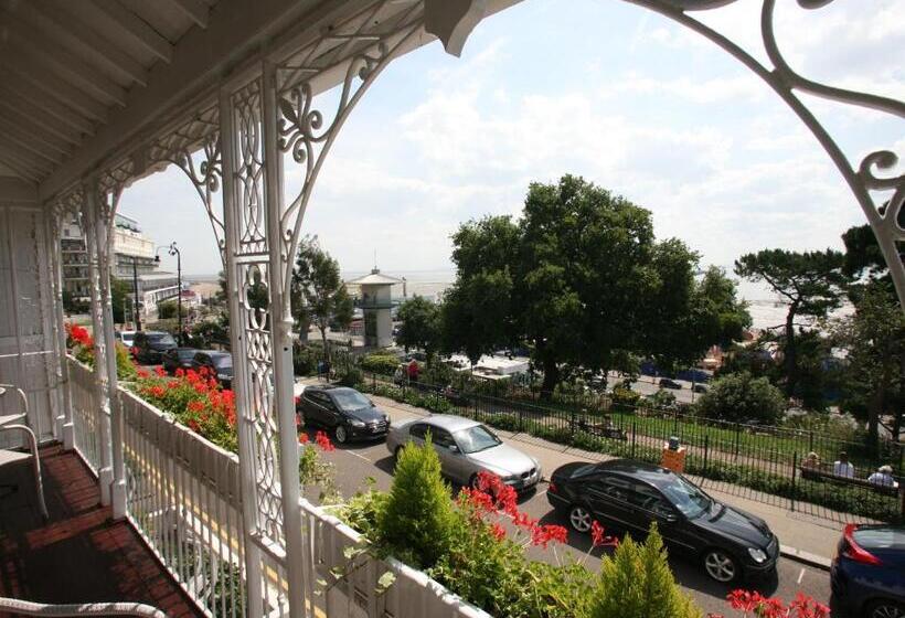 套房, Hamiltons Boutique