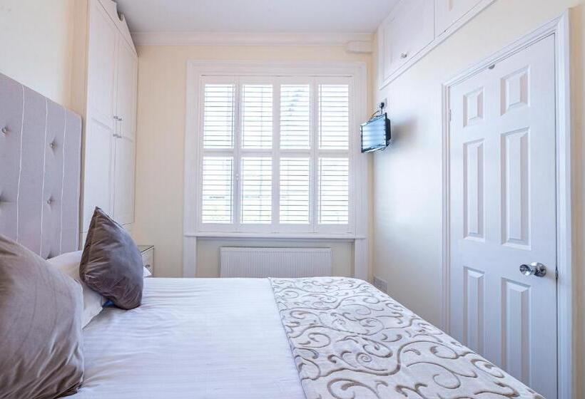 套房, Hamiltons Boutique