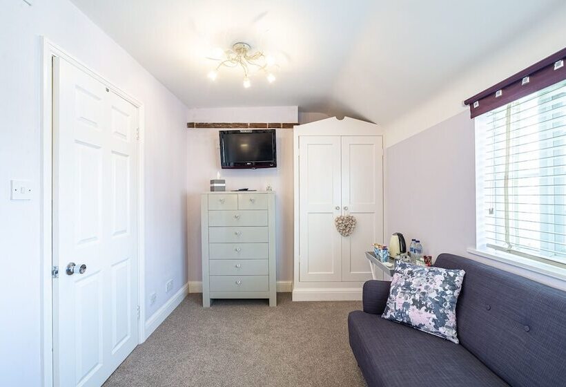 高级大房间, Hamiltons Boutique