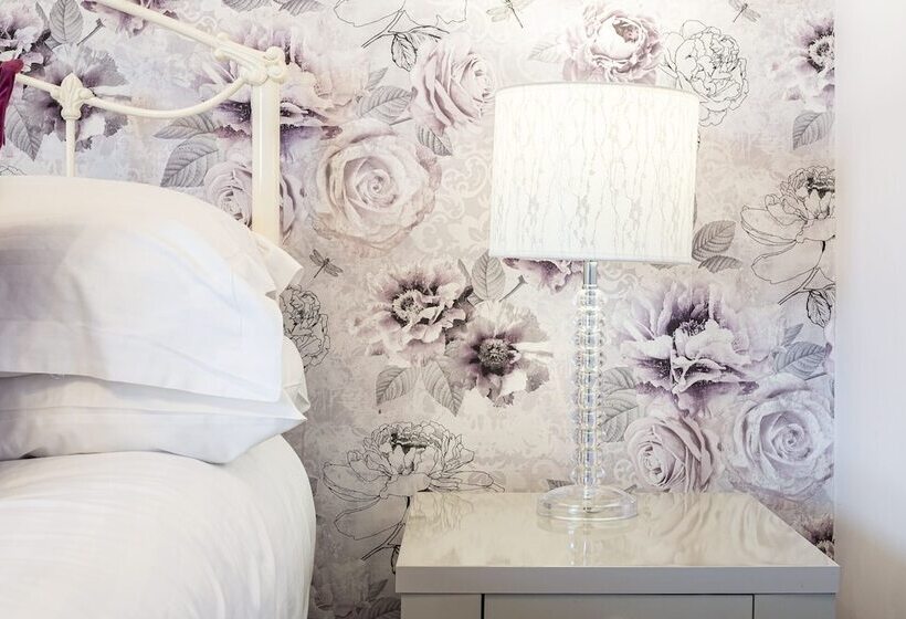 高级大房间, Hamiltons Boutique