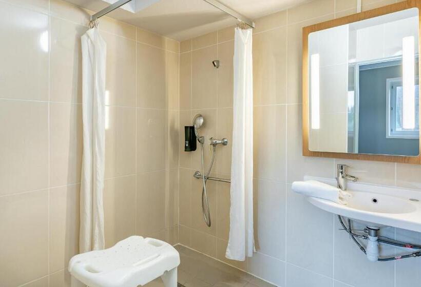 Номер Стандарт Адаптированный для Инвалидов, B&b Hotel Arcachon Gujan Mestras