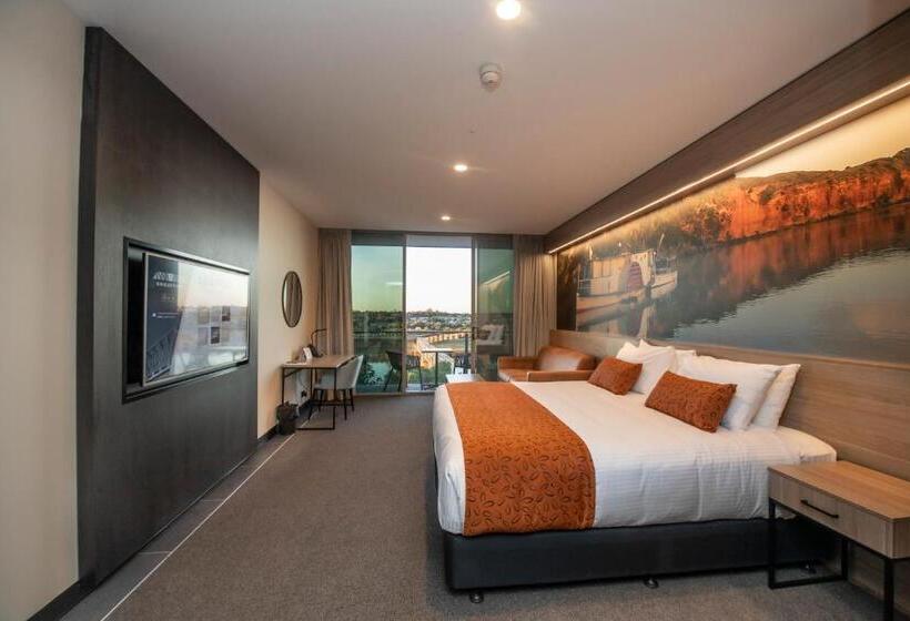 带阳台套房, Bridgeport