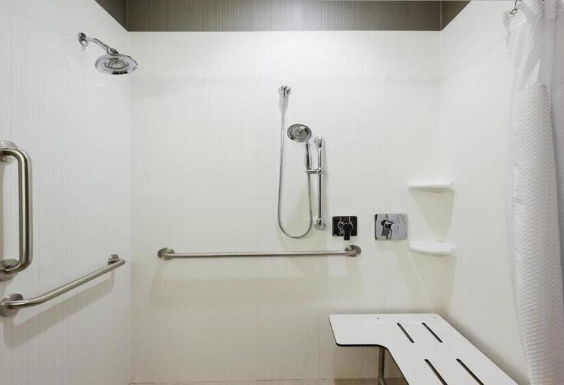 Standard Szoba King Size Bed, Courtyard By Marriott Auburn