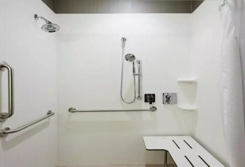 ２ダブルベッドのスタンダードルーム, Courtyard By Marriott Auburn