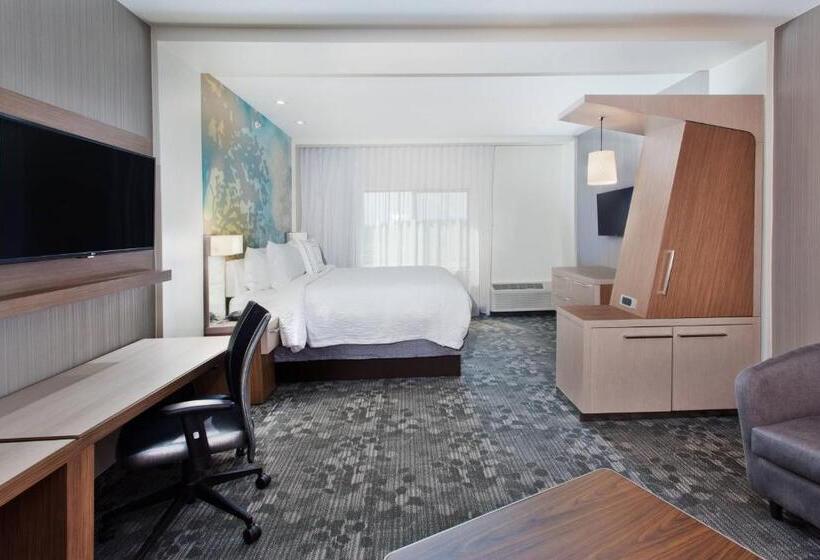 Suite King Size Bed, Courtyard By Marriott Auburn