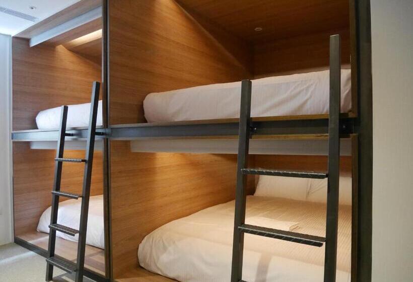 تختخواب در اتاق مشترک, Bouti City Capsule Inn