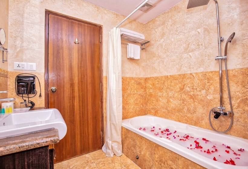 デラックスルーム, Da Yatra Courtyard Hotel & Resort