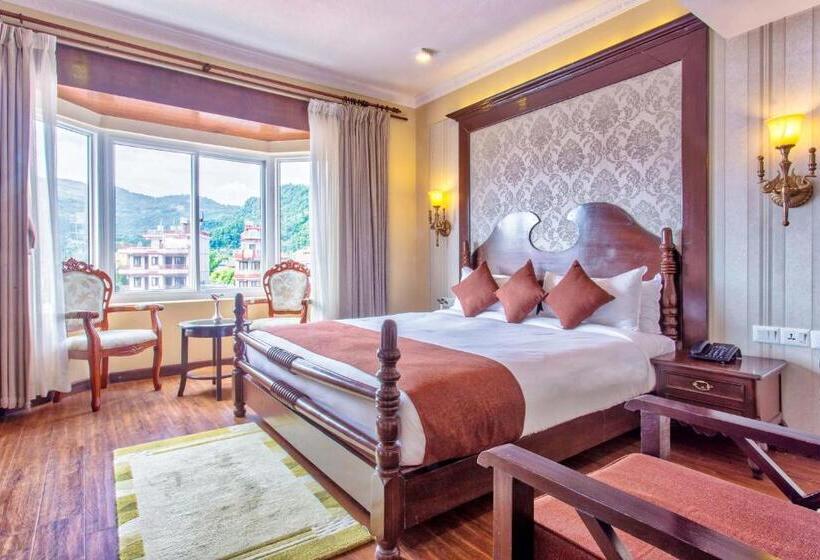 デラックススイート, Da Yatra Courtyard Hotel & Resort