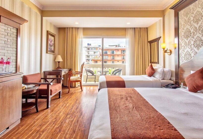 デラックスルーム, Da Yatra Courtyard Hotel & Resort