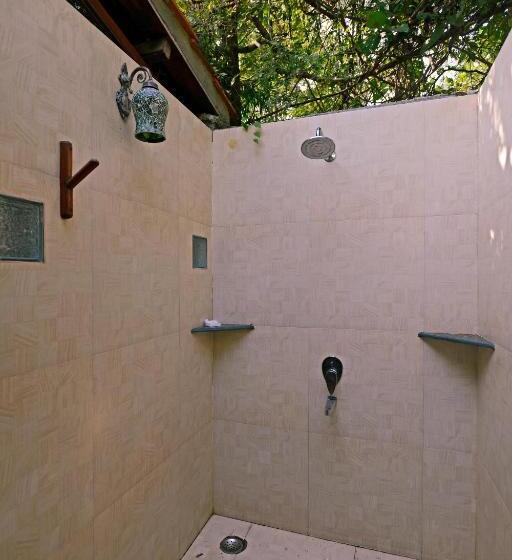 패밀리 스위트, Pench Jungle Camp