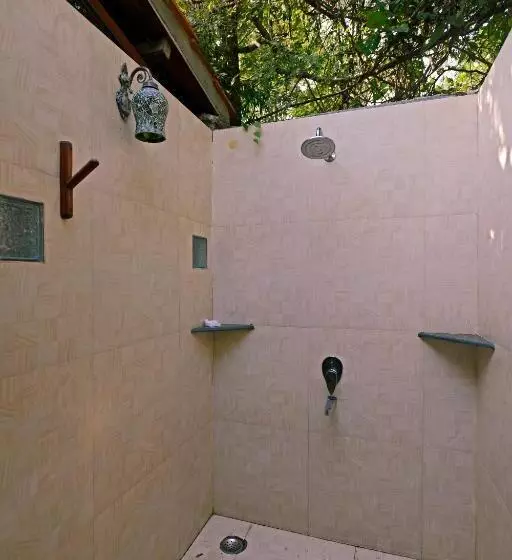 スイート（家族用）, Pench Jungle Camp