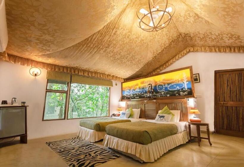 Deluxe Tent, Pench Jungle Camp