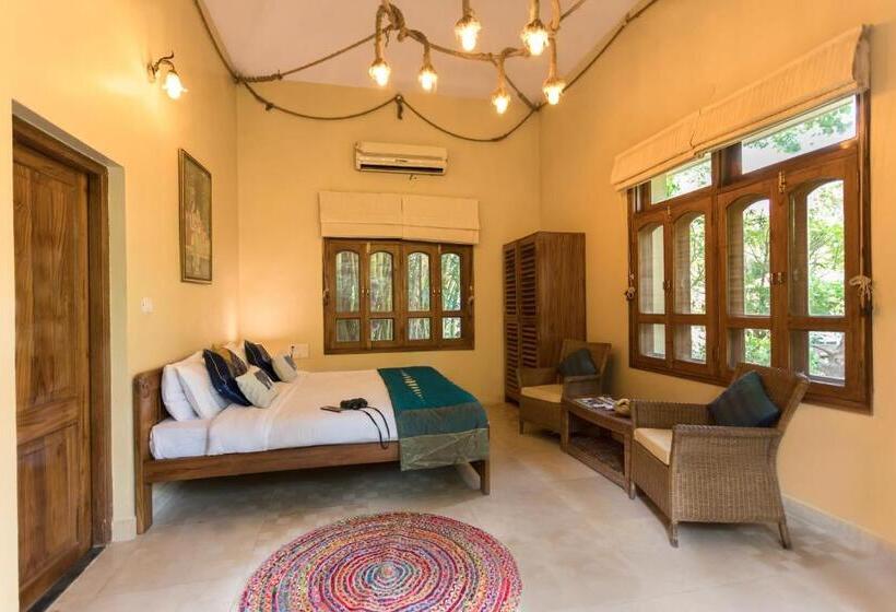 חדר פרמיום, Pench Jungle Camp