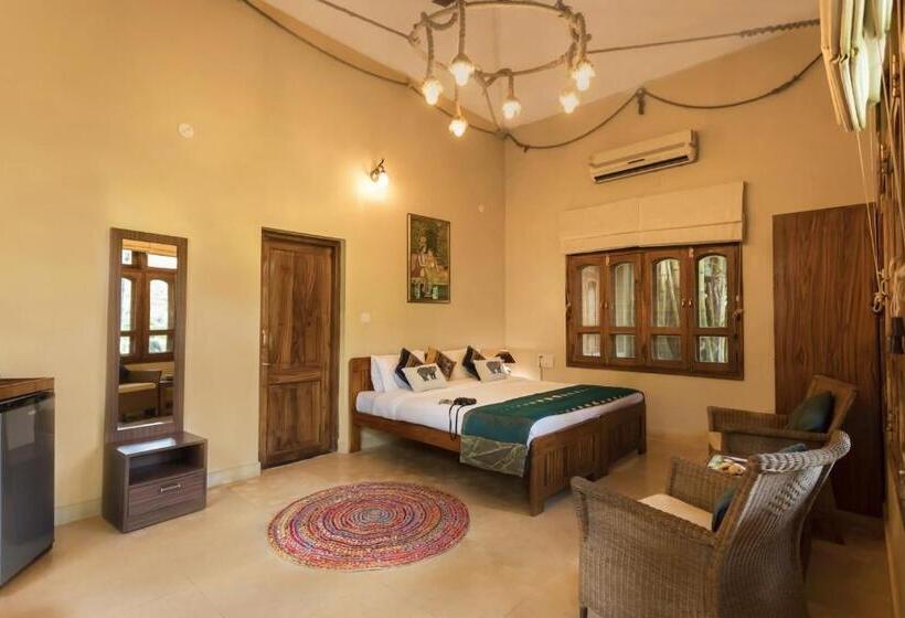 Номер Премиум, Pench Jungle Camp