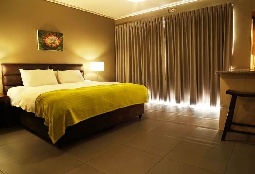 ベーシックルーム, Portao Diaz