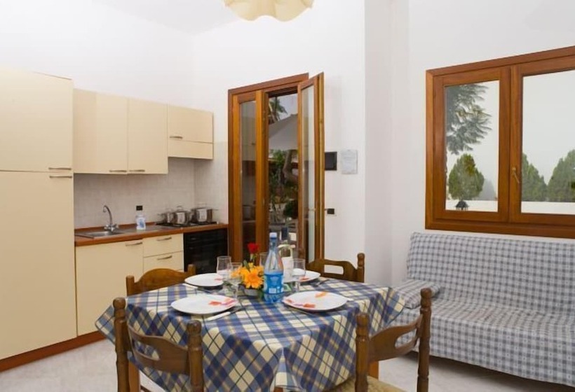 شقة غرفتين, Residence Smeraldo