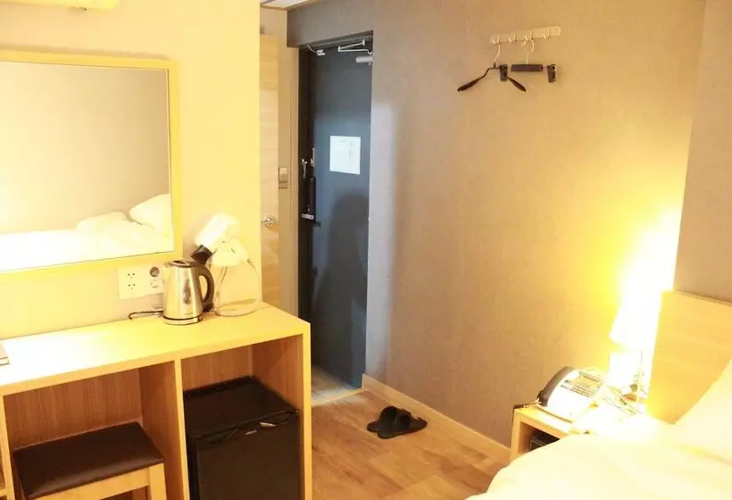 اتاق استاندارد یک نفره, About Stay Seoul