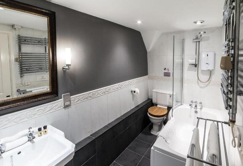 חדר דלוקס, The Crown Inn