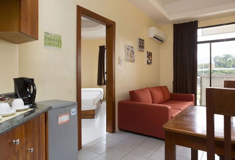 스위트, Tsai Hotel And Residences