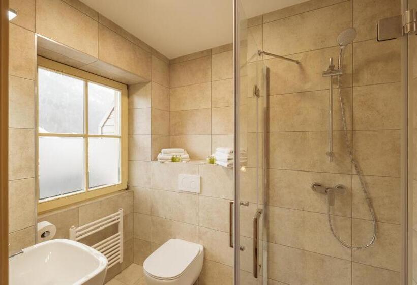 اتاق استاندارد با بالکن, Vitranc Boutique