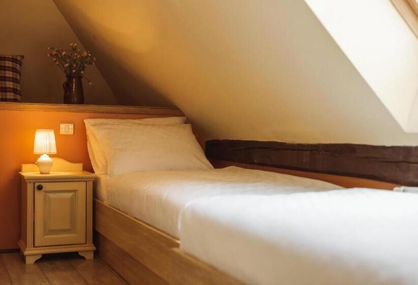 آپارتمان 2 خوابه, Vitranc Boutique