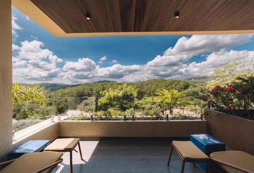 اتاق لوکس سه تخته, Zen Valley Dalat