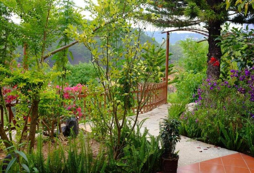 Deluxe Bungalow, Zen Valley Dalat