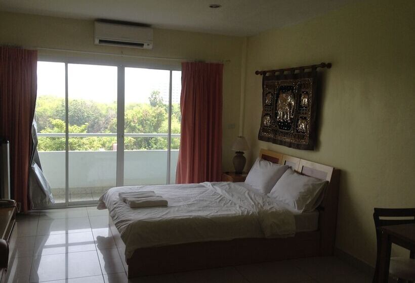 غرفة سوبيريور, Jomtien Hostel