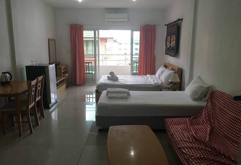 غرفة سوبيريور, Jomtien Hostel