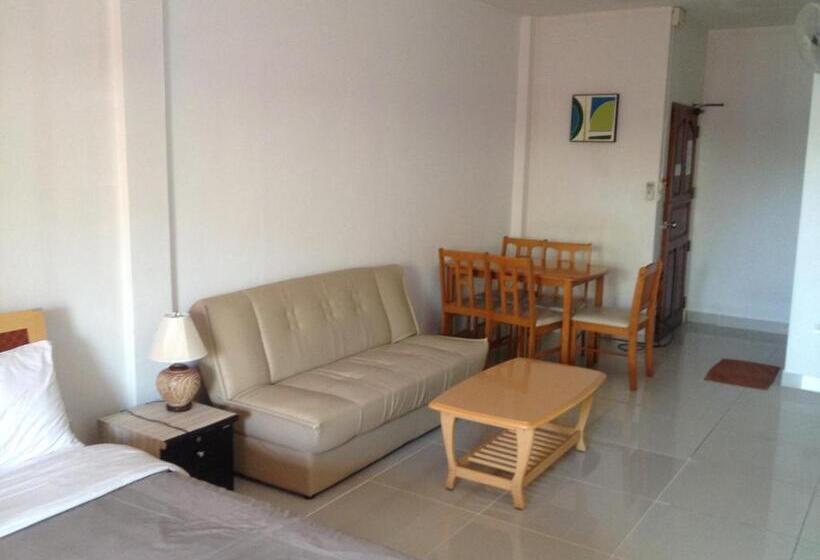 غرفة سوبيريور, Jomtien Hostel