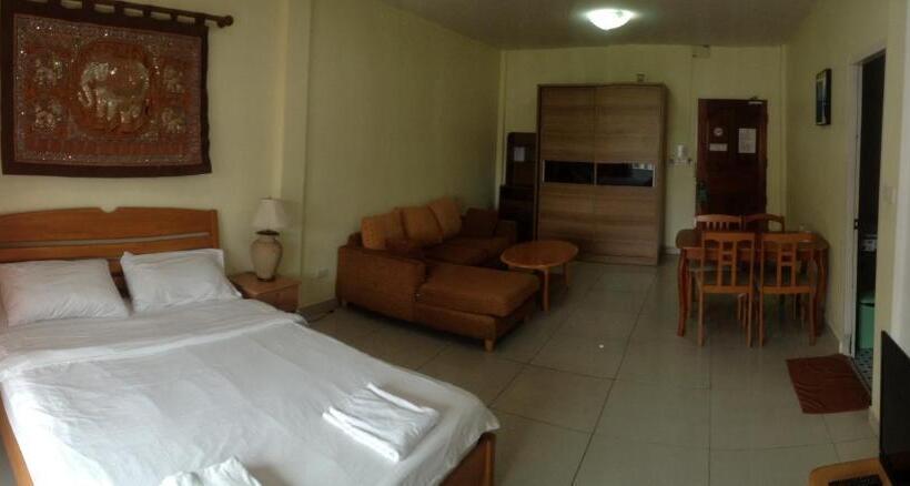 غرفة سوبيريور, Jomtien Hostel