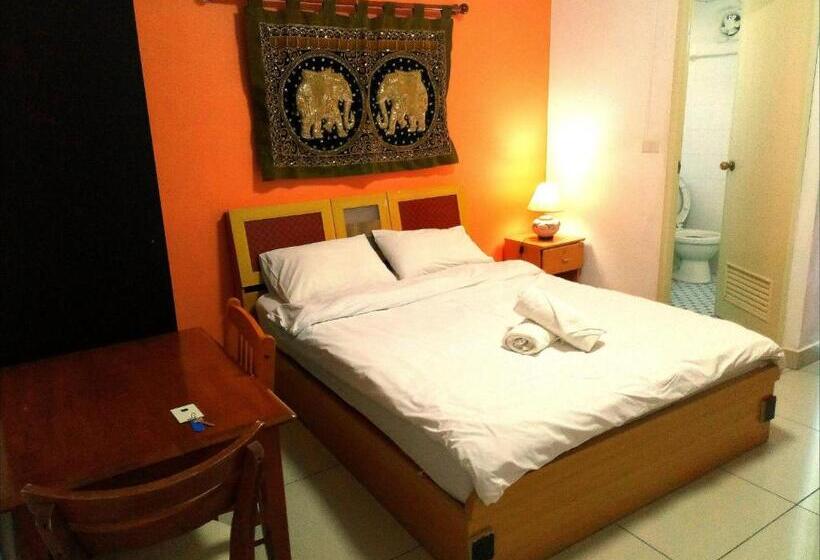 غرفة قياسية, Jomtien Hostel