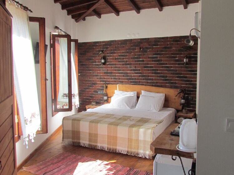 Номер Deluxe, Amazon Petite Palace